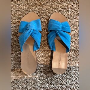 Banana Republic Knotted Blue Suede Slip On Sandal Size 8